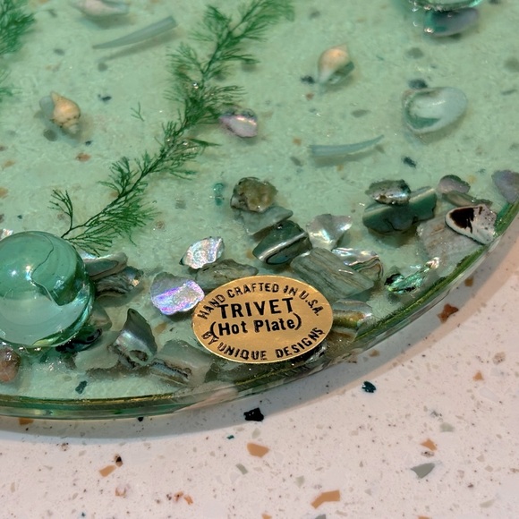 Nautical Seashell Hand Crafted‎ Glass Trivet Hot Plate Holder - Picture 7 of 7